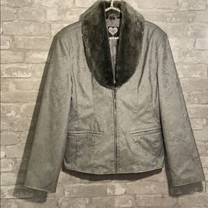 Ashley 26 International Jacket Silver Embossed Faux Fur Collar Silver Sz Med